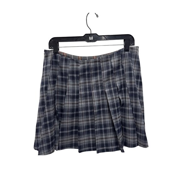 Avec Les Filles Plaid Pleated Mini Skirt With Side Buckle Accent Size L - Picture 3 of 9